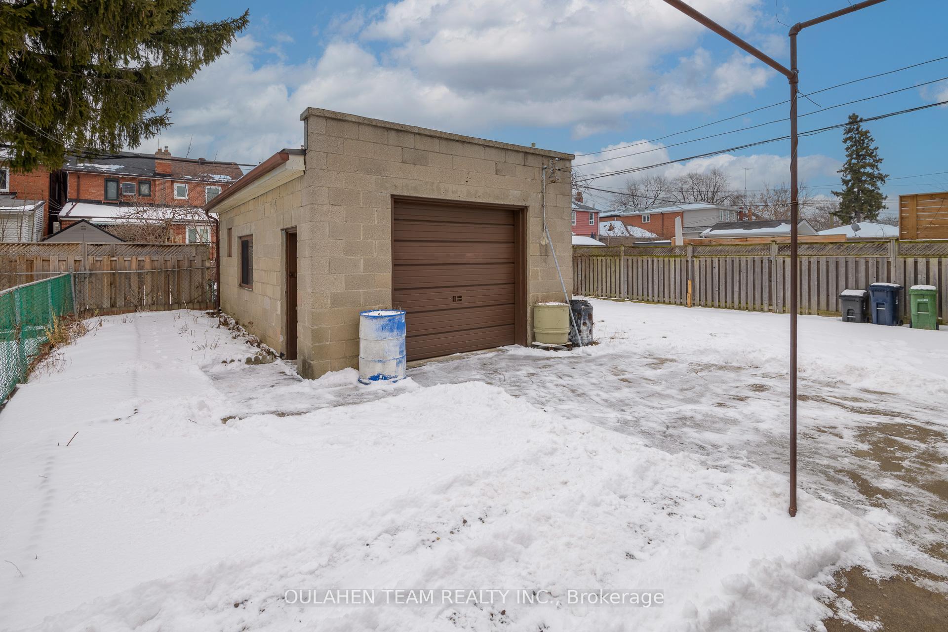 Photo 35 of 225 Robina Avenue, Toronto, Oakwood Village — HOMEH