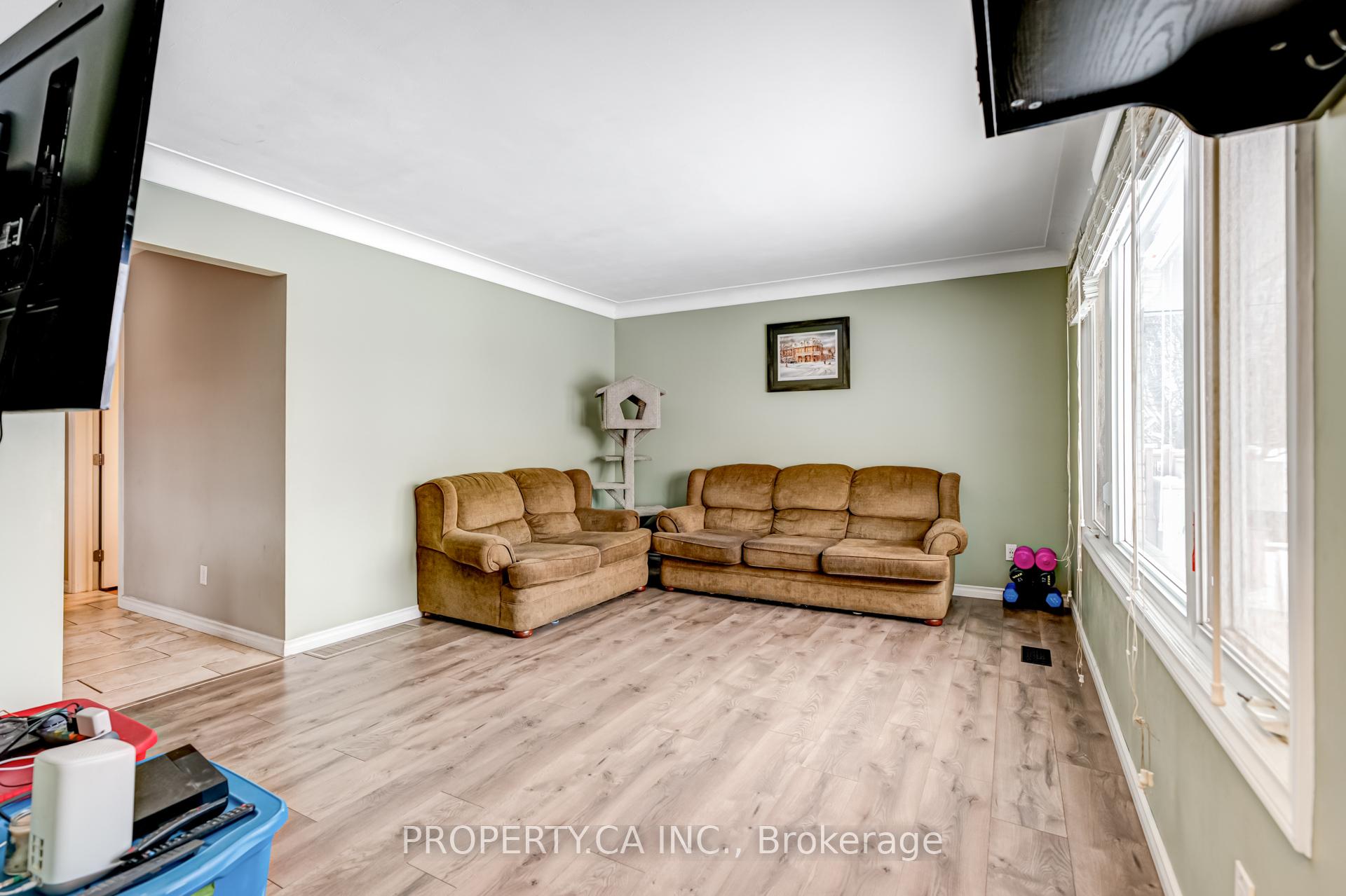 Photo 2 of 84 East 45th Street, Hamilton, Hampton Heights — HOMEH