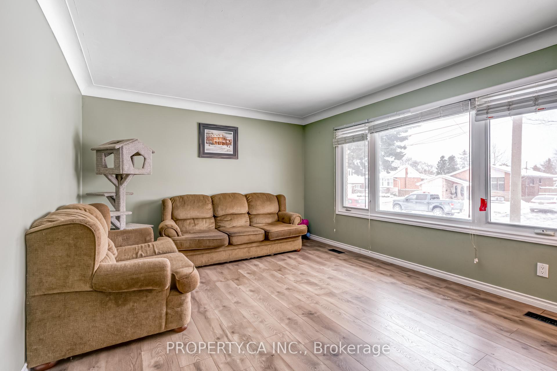 Photo 5 of 84 East 45th Street, Hamilton, Hampton Heights — HOMEH