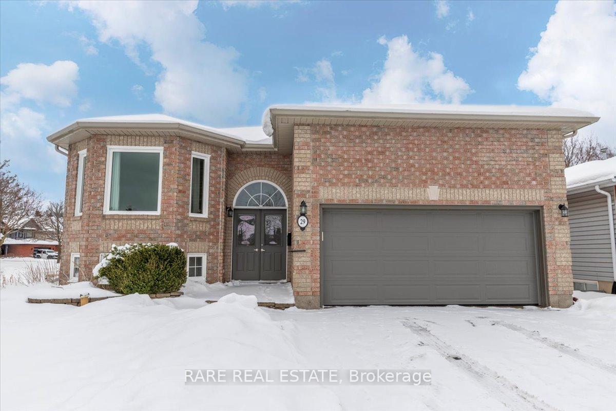 Photo 1 of Unit Main, 29 Mapleton Avenue, Barrie, Holly — HOMEH