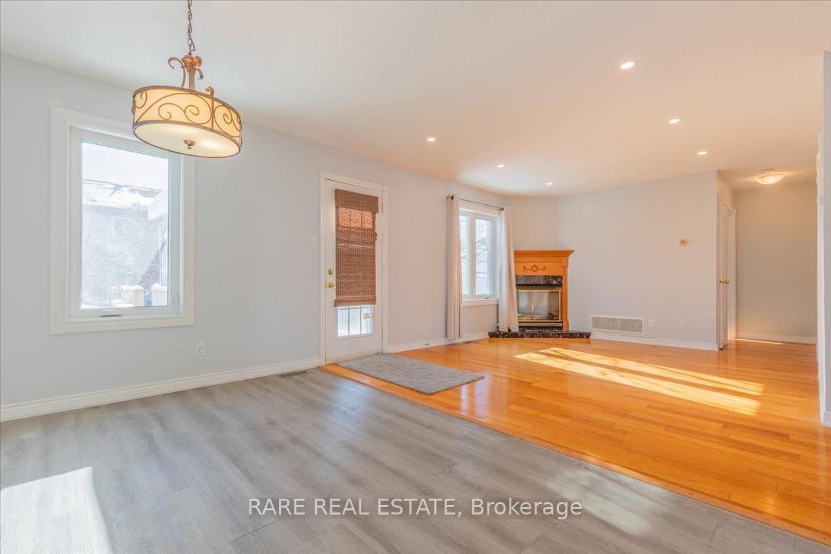 Photo 10 of Unit Main, 29 Mapleton Avenue, Barrie, Holly — HOMEH