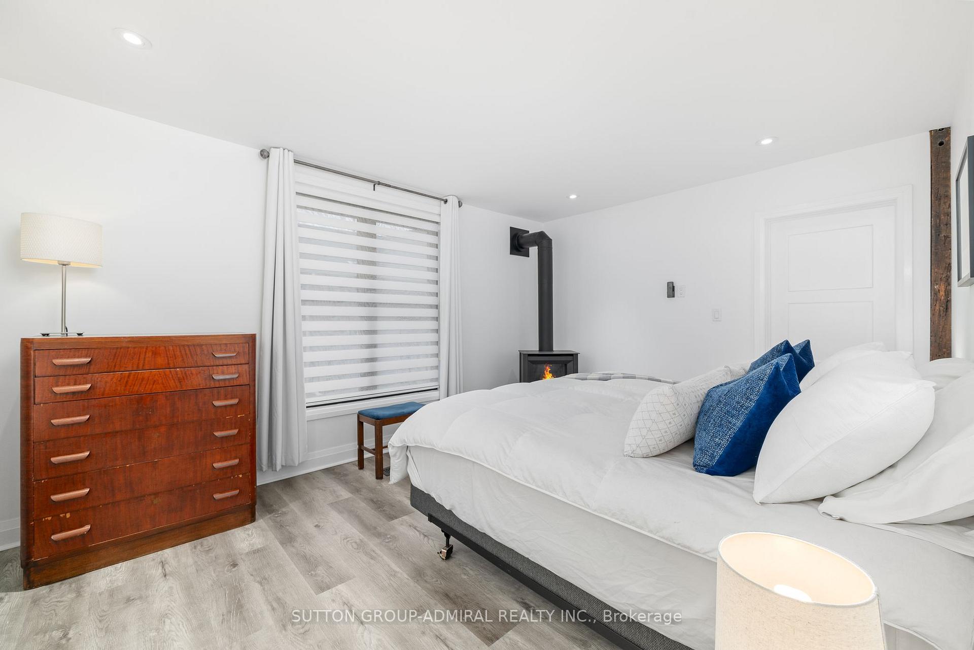 Photo 44 of 53 York Street, Prince Edward County, Picton — HOMEH