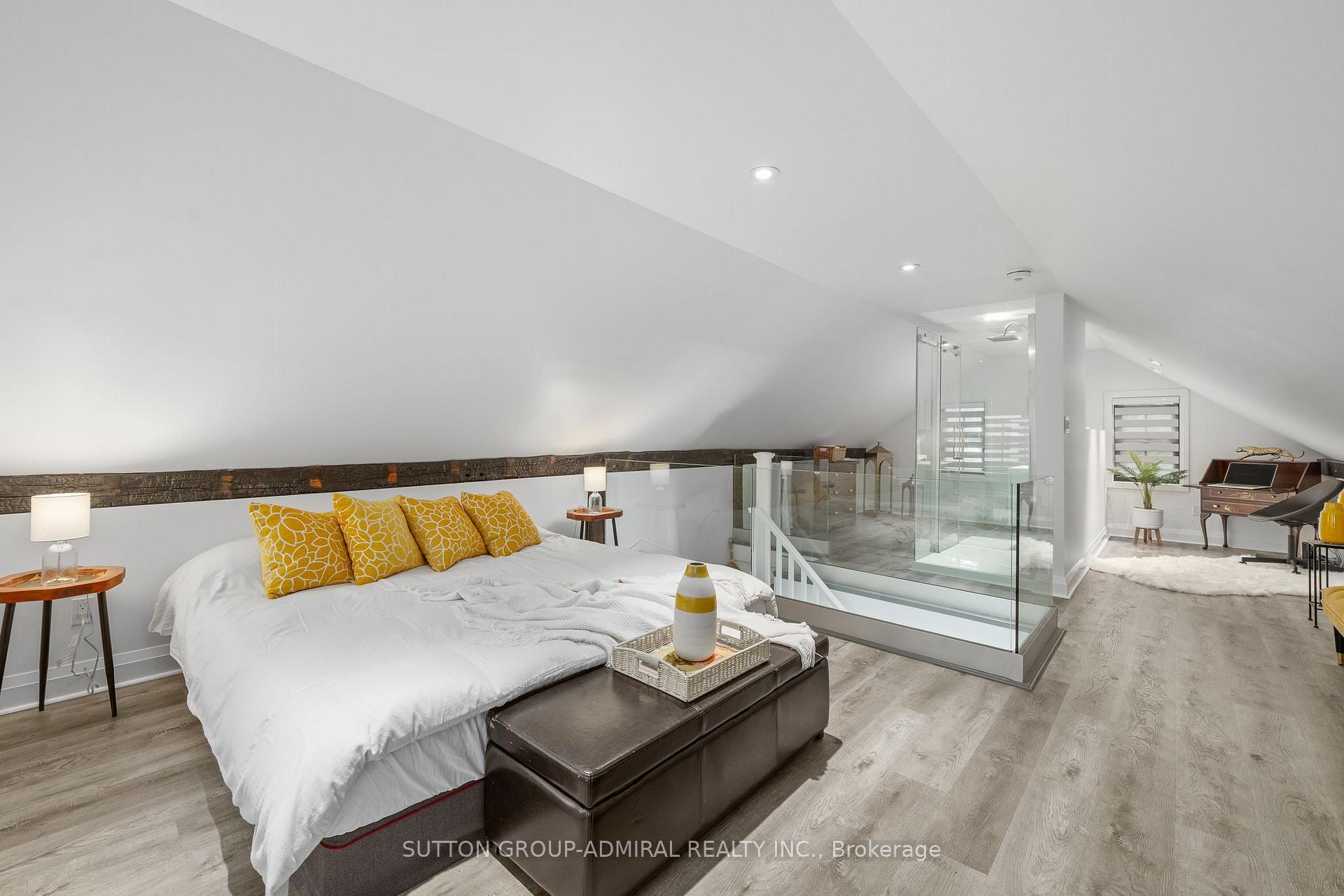 Photo 24 of 53 York Street, Prince Edward County, Picton — HOMEH