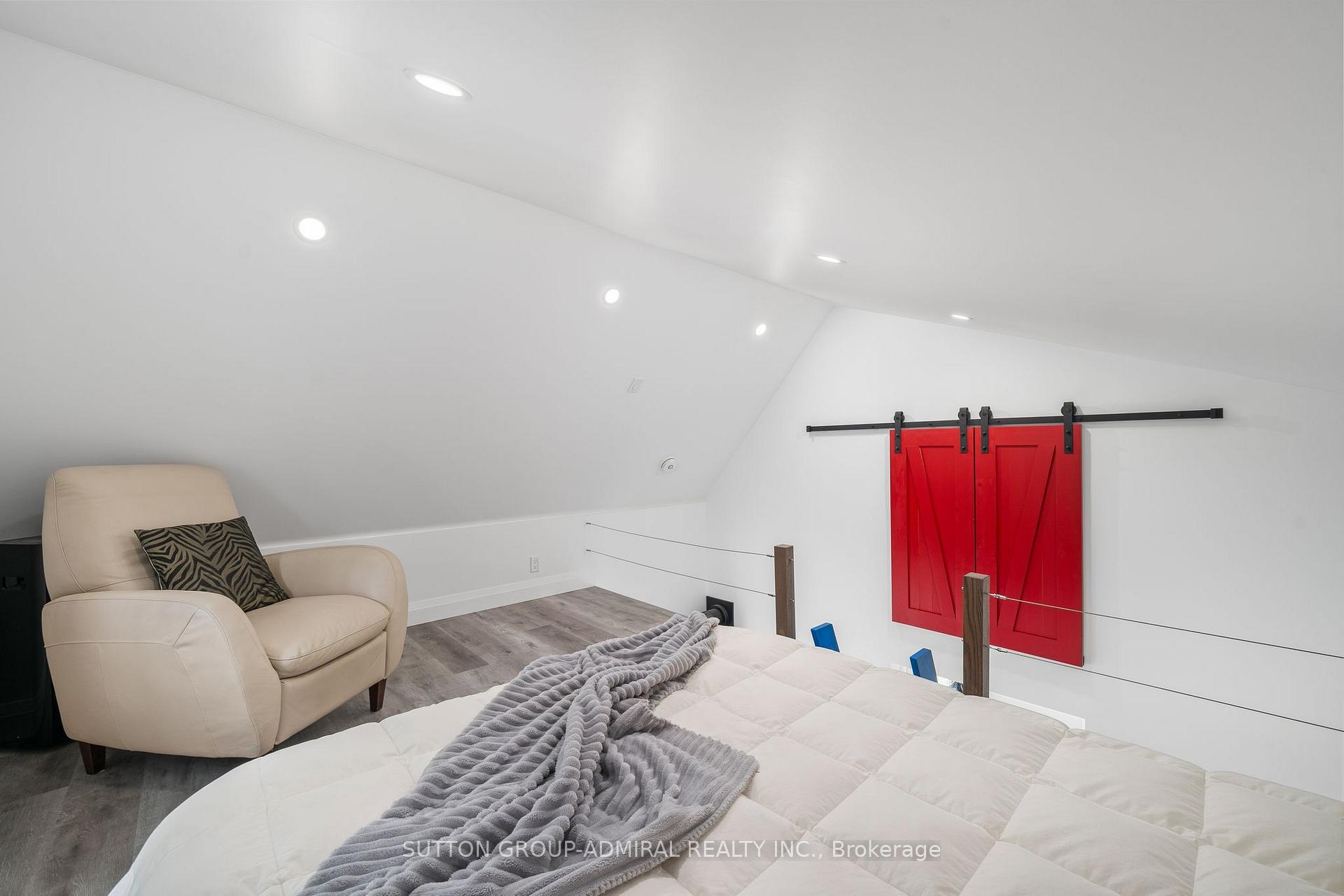 Photo 31 of 53 York Street, Prince Edward County, Picton — HOMEH