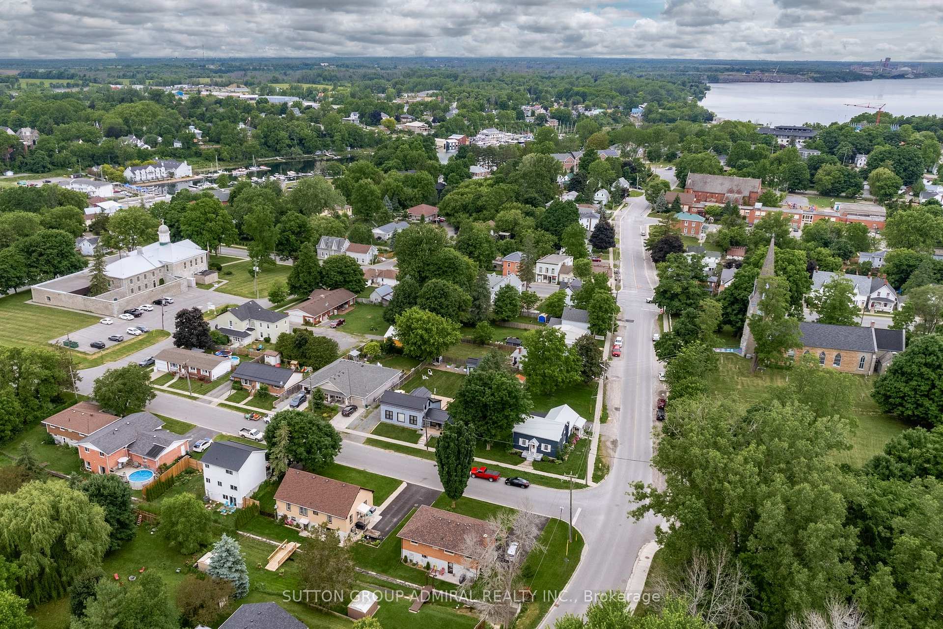 Photo 39 of 53 York Street, Prince Edward County, Picton — HOMEH