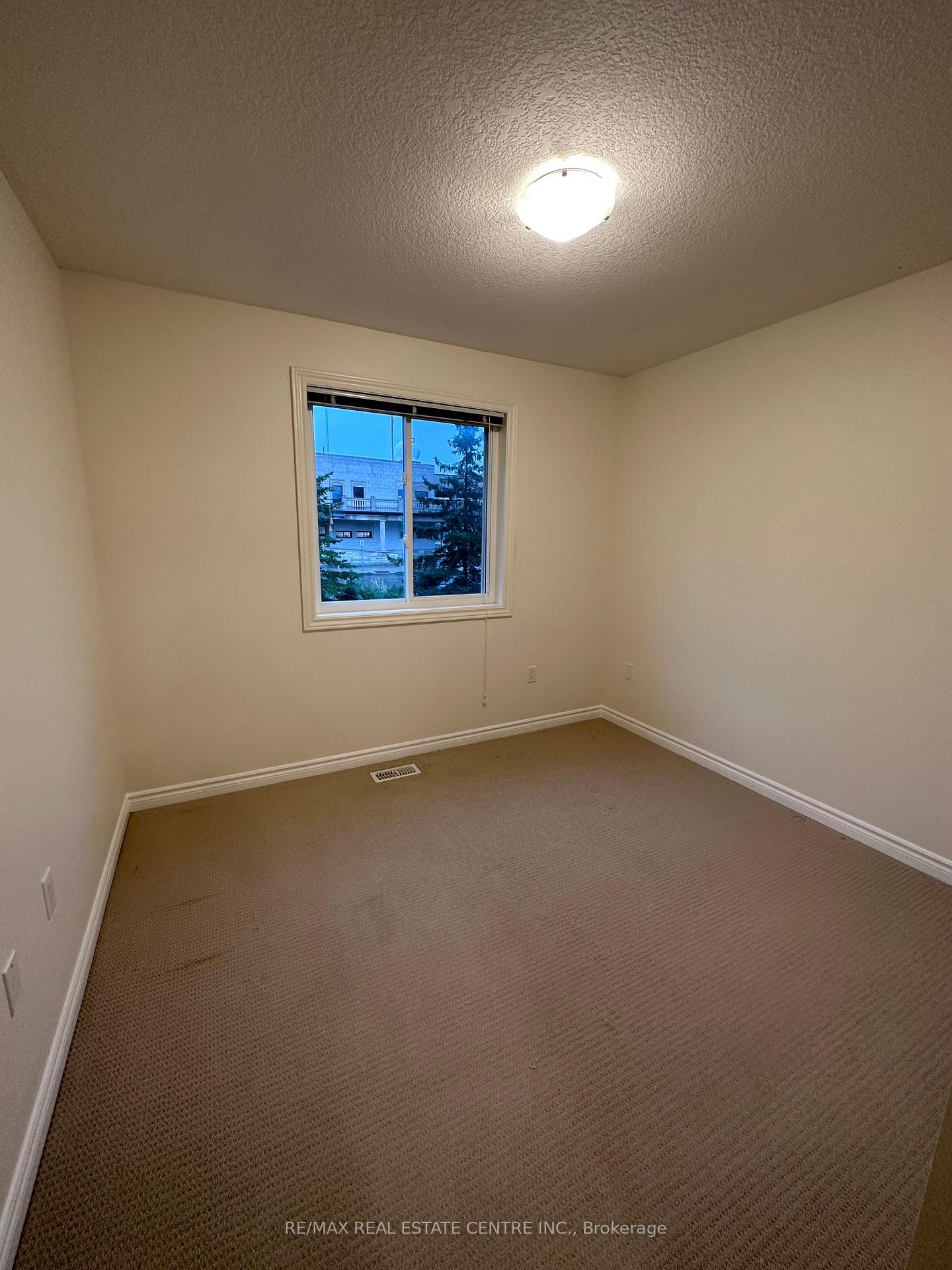 Photo 13 of Unit Upper, 61 Laughland Lane, Guelph, Pineridge/Westminster Woods — HOMEH