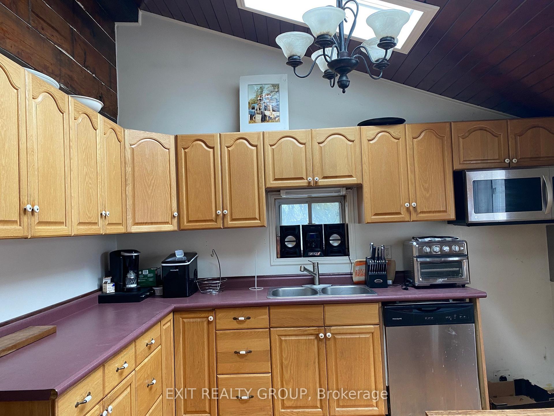 Photo 16 of 109 West Street, Quinte West, Trenton Ward — HOMEH