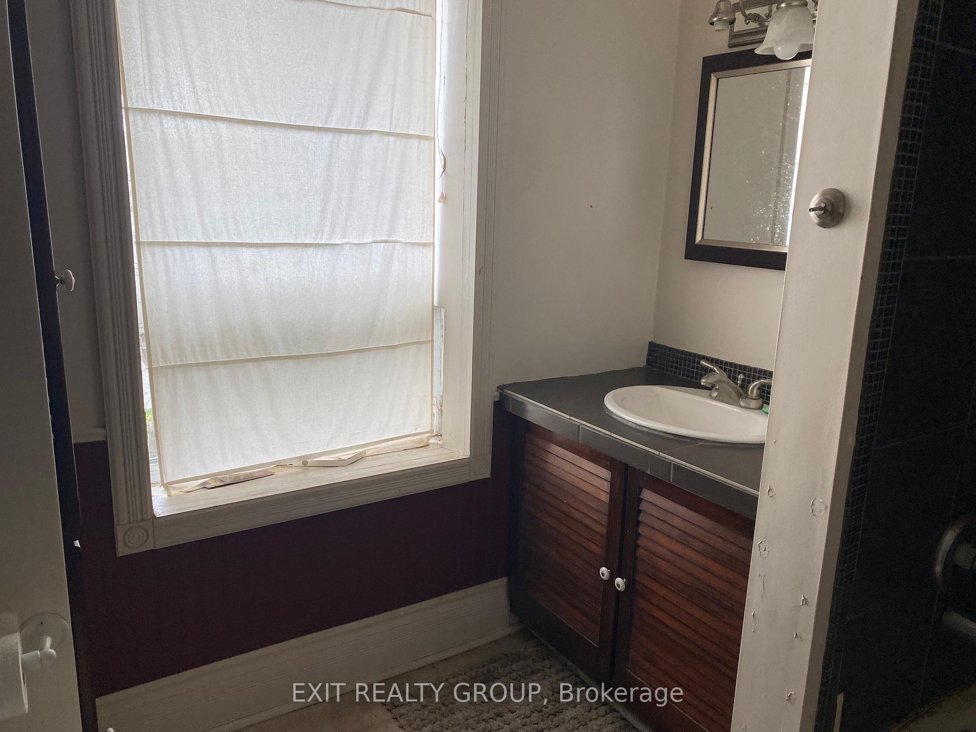 Photo 11 of 109 West Street, Quinte West, Trenton Ward — HOMEH
