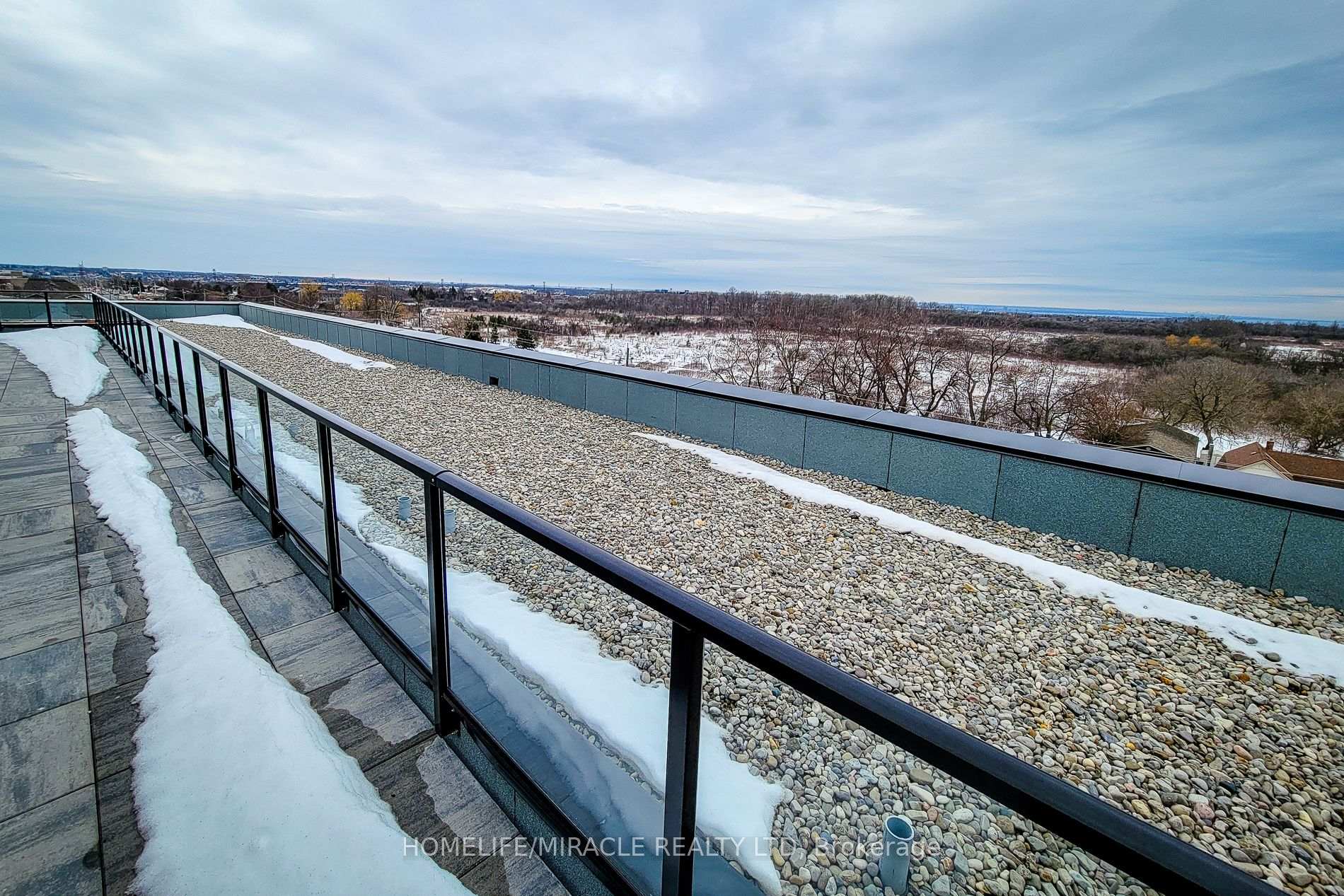 Photo 10 of Unit 518, 1936 Rymal Road E, Hamilton, Stoney Creek — HOMEH