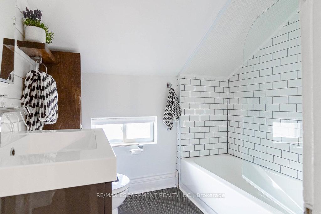 Photo 39 of 55 Cheever Street, Hamilton, Beasley — HOMEH