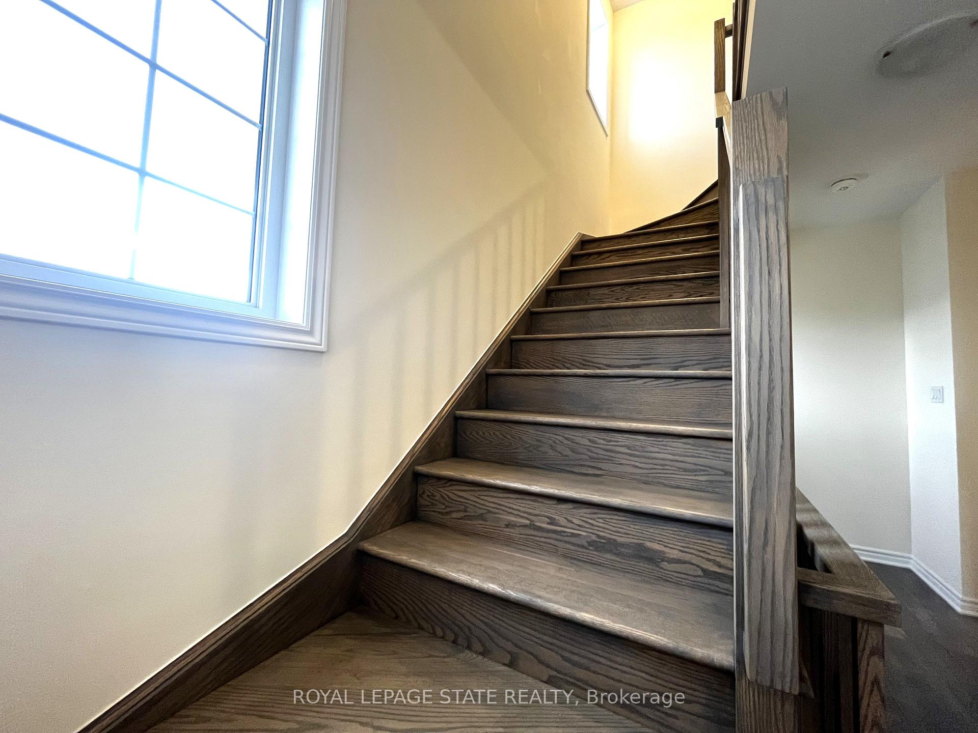 Photo 13 of Unit 40, 305 Garner Road W, Hamilton, Ancaster — HOMEH