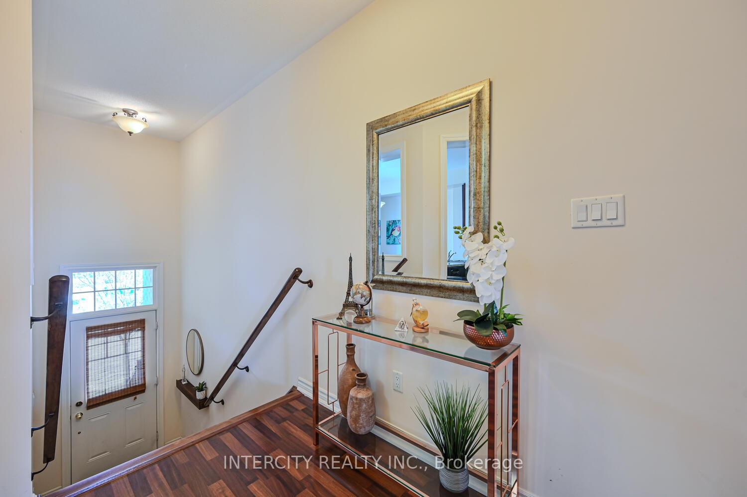 Photo 9 of 88 Magdalene Crescent, Brampton, Heart Lake East — HOMEH