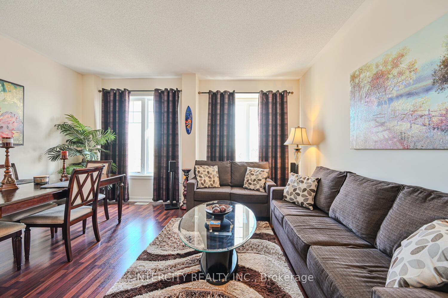 Photo 10 of 88 Magdalene Crescent, Brampton, Heart Lake East — HOMEH