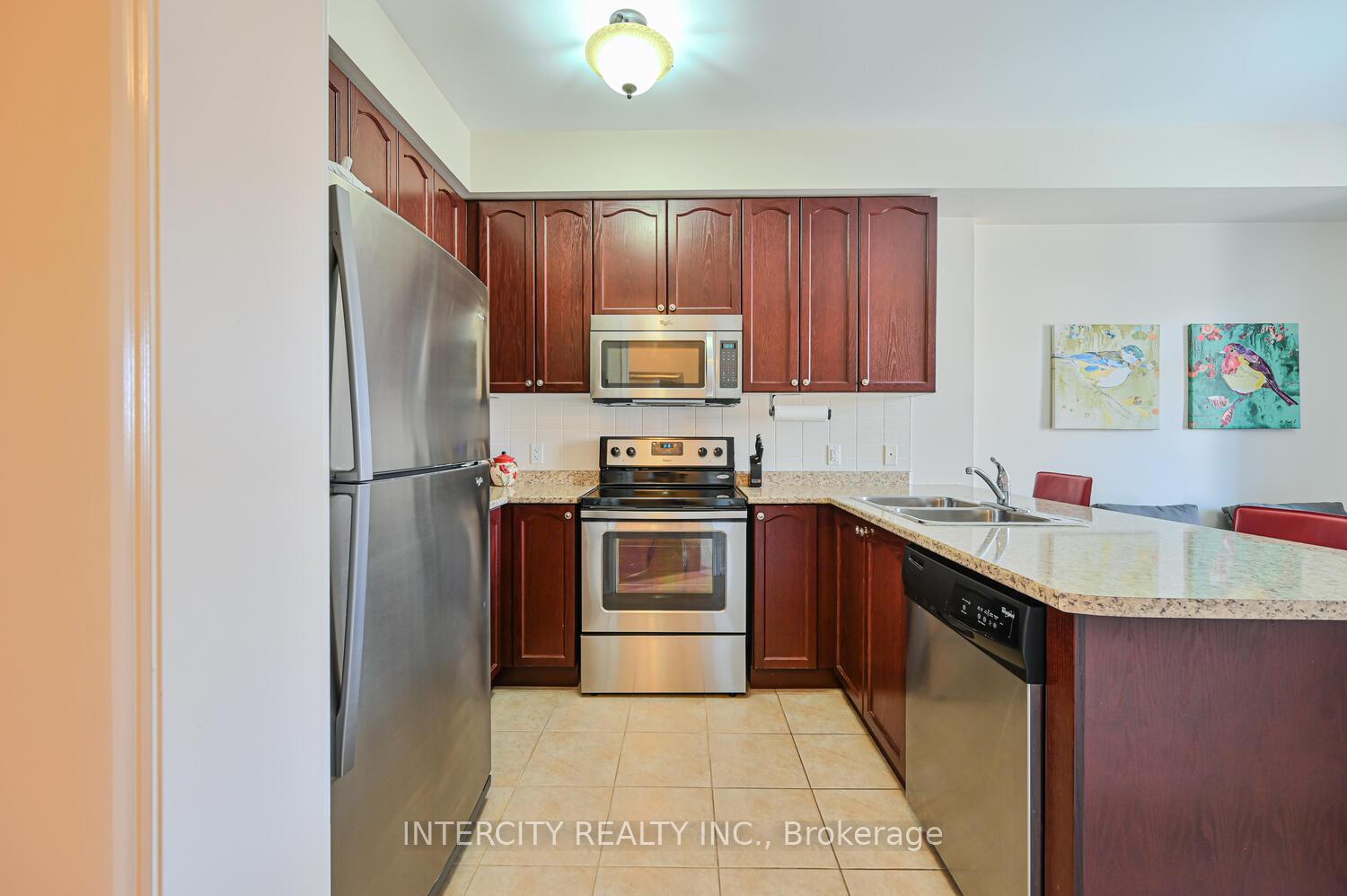 Photo 13 of 88 Magdalene Crescent, Brampton, Heart Lake East — HOMEH