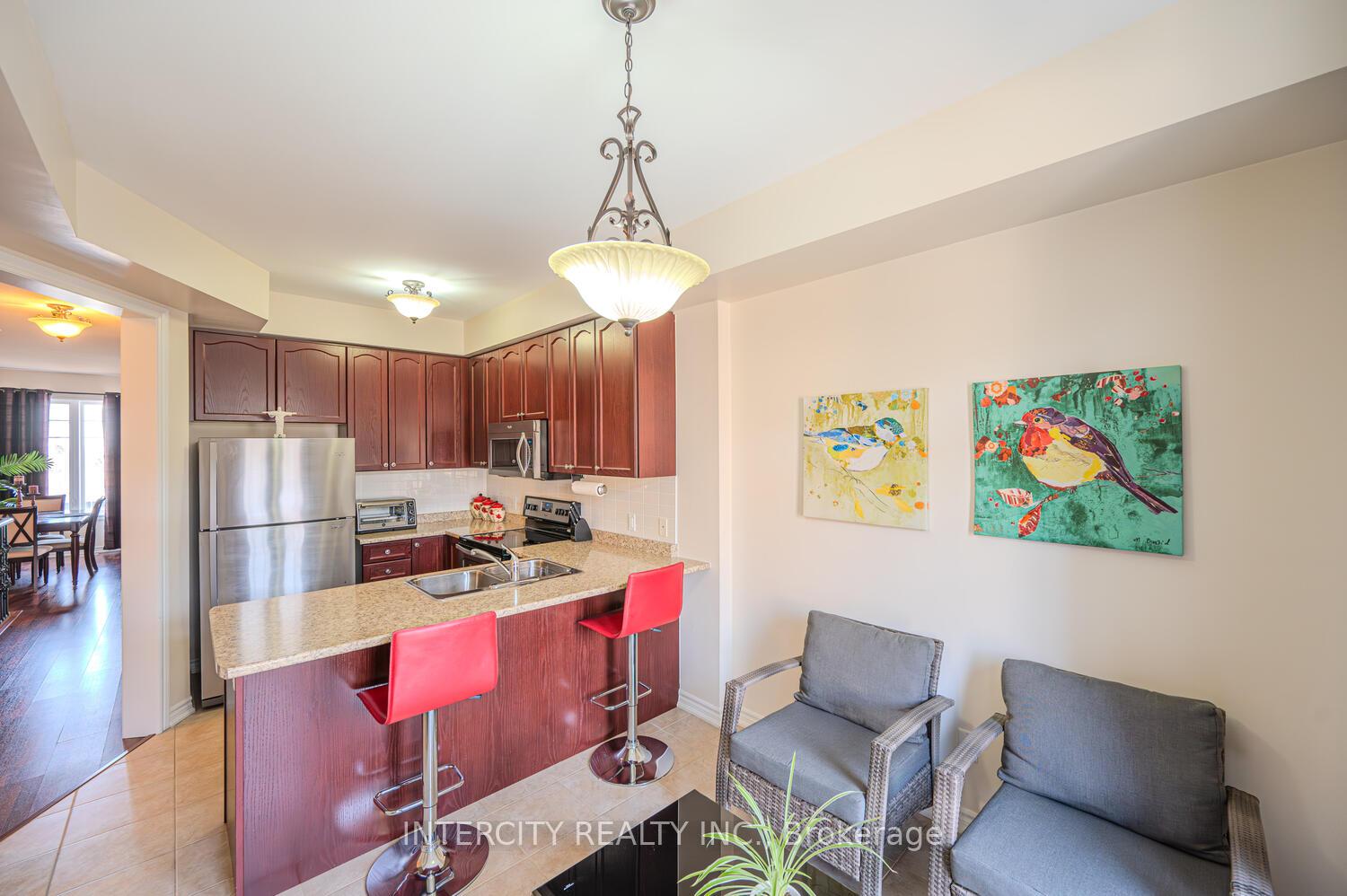 Photo 16 of 88 Magdalene Crescent, Brampton, Heart Lake East — HOMEH