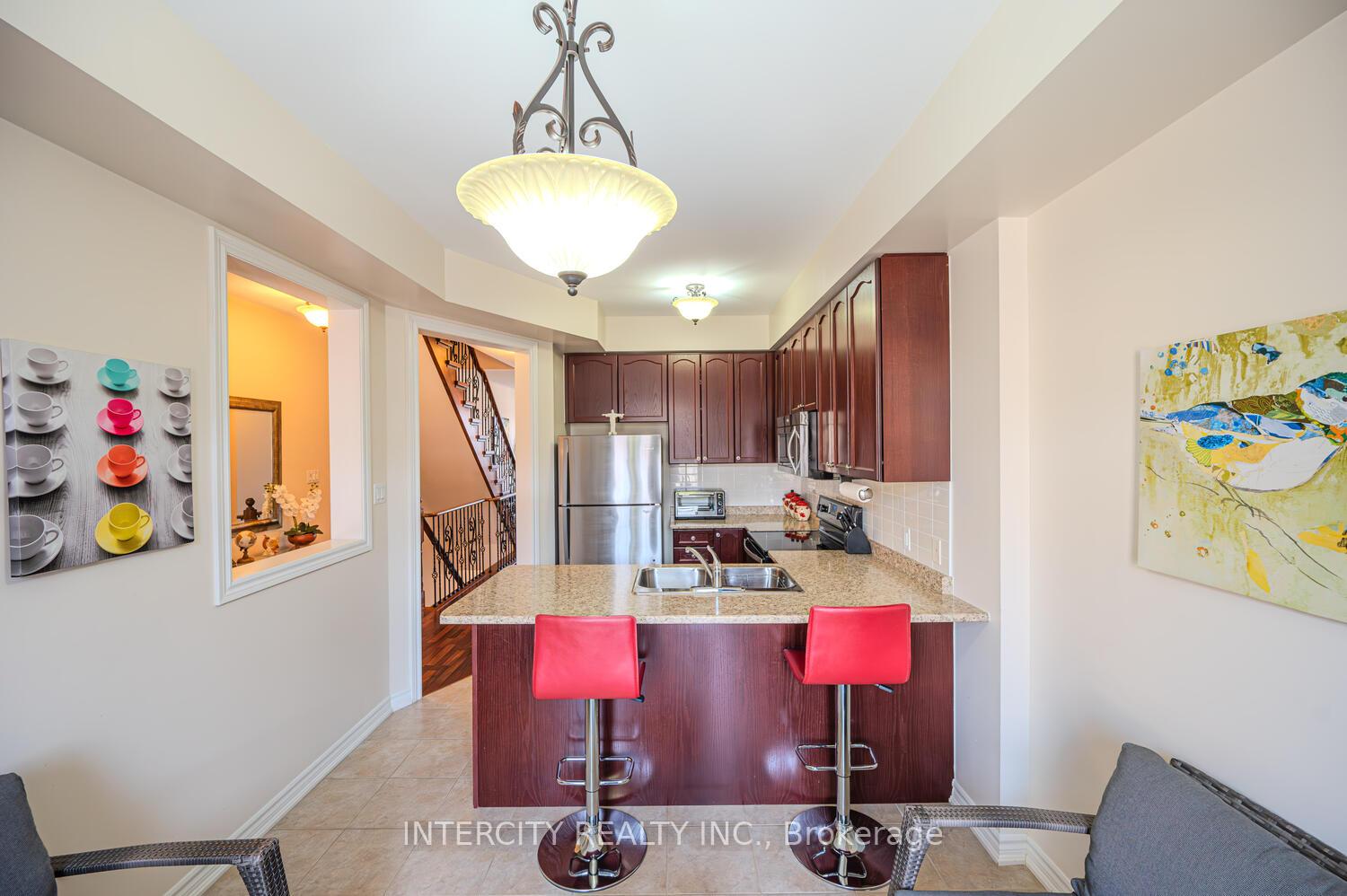 Photo 20 of 88 Magdalene Crescent, Brampton, Heart Lake East — HOMEH