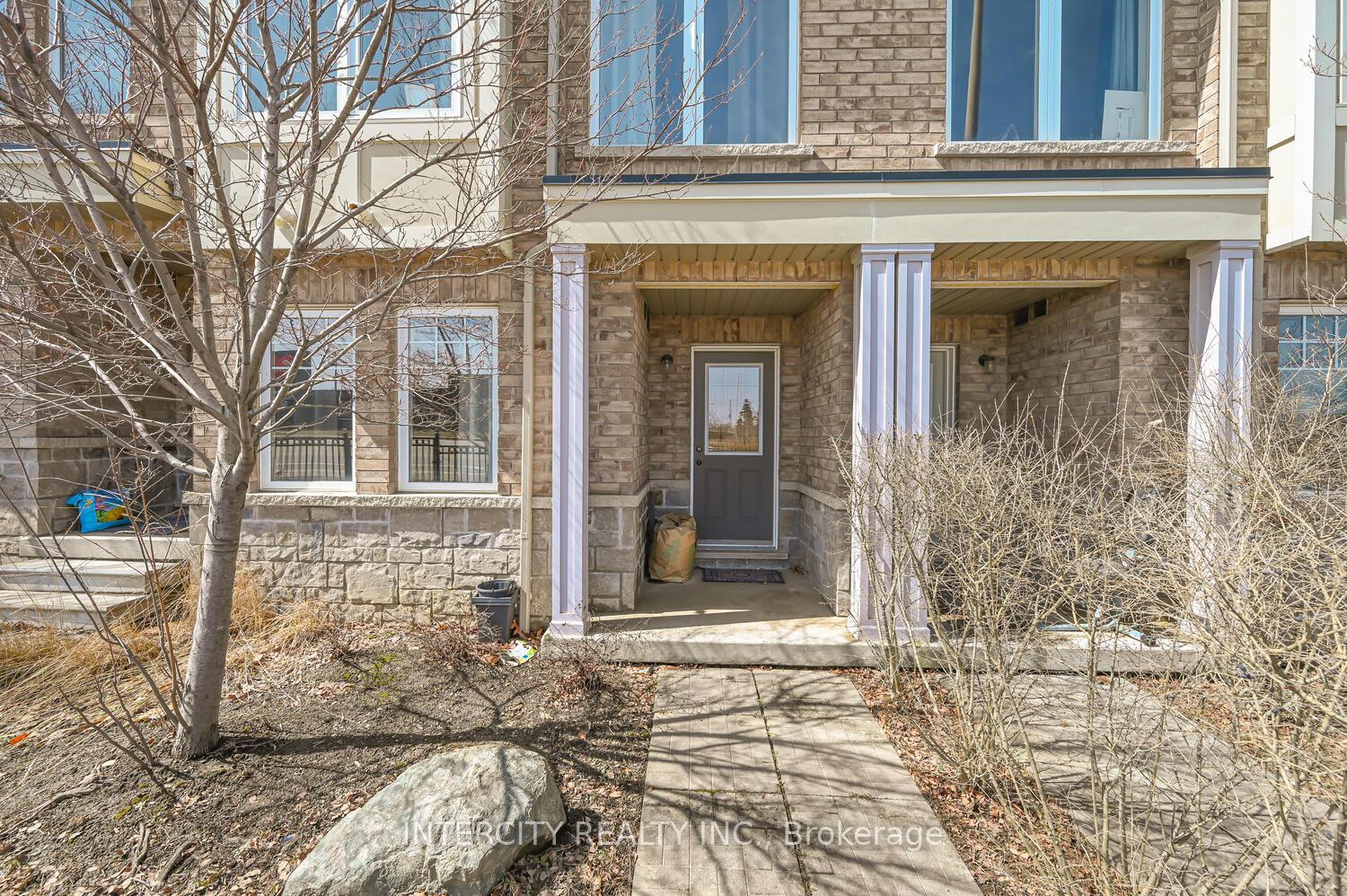 Photo 49 of 88 Magdalene Crescent, Brampton, Heart Lake East — HOMEH