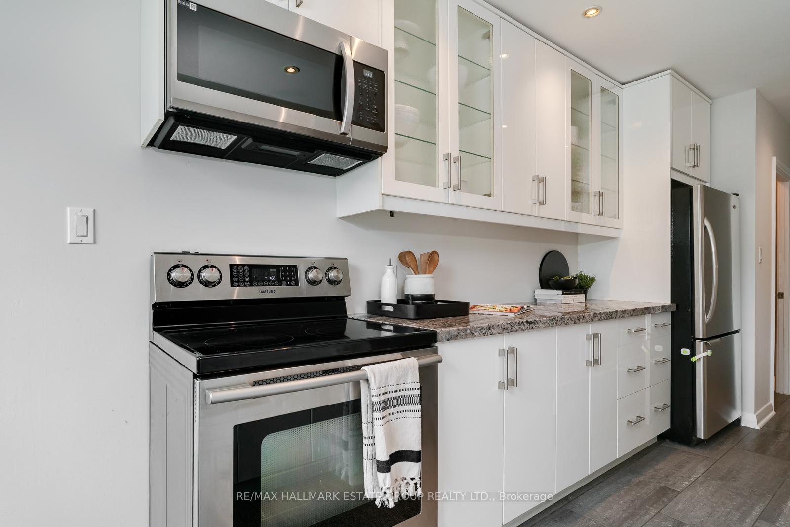 Photo 9 of 279 Hiawatha Road, Toronto, Greenwood-Coxwell — HOMEH