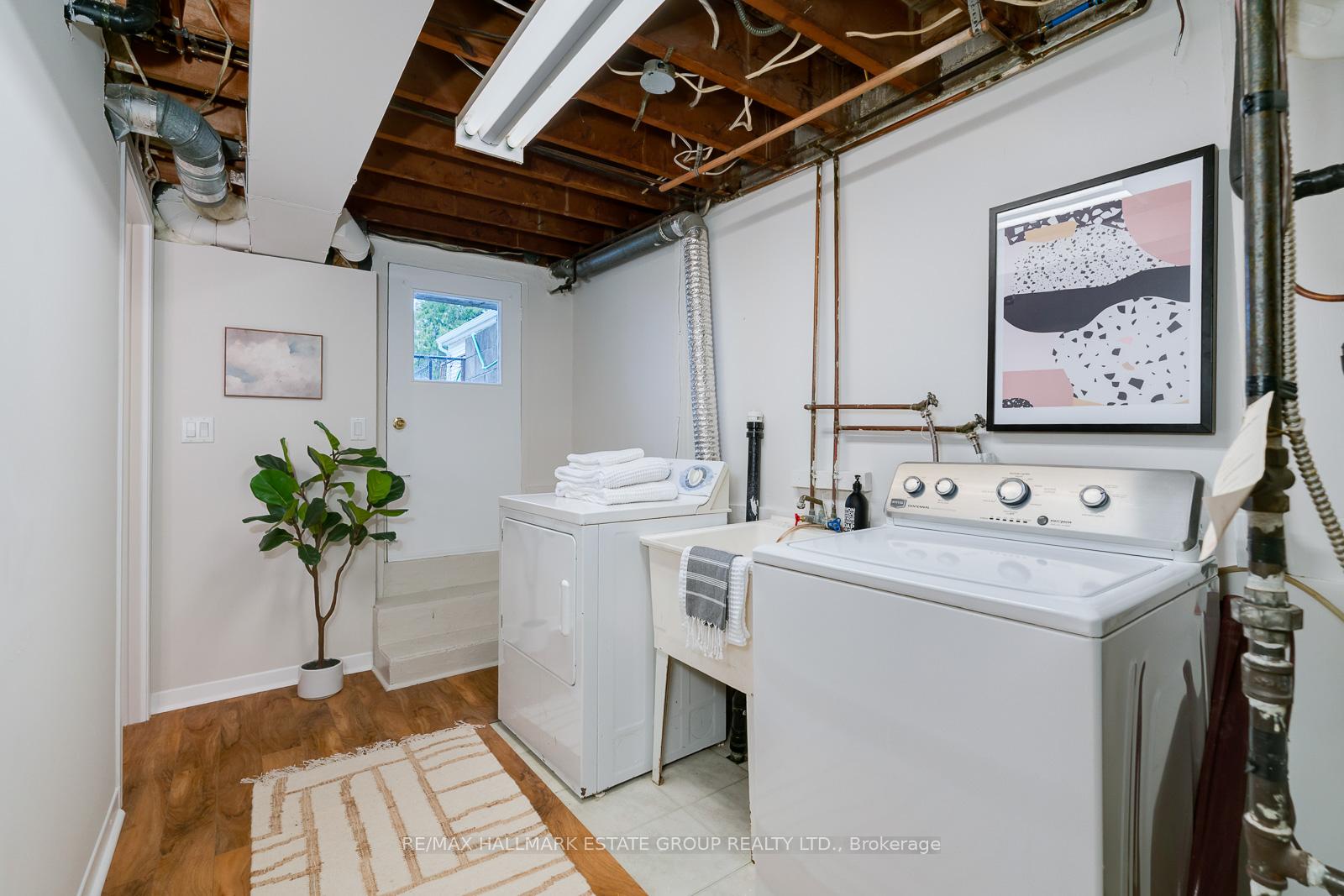Photo 37 of 279 Hiawatha Road, Toronto, Greenwood-Coxwell — HOMEH