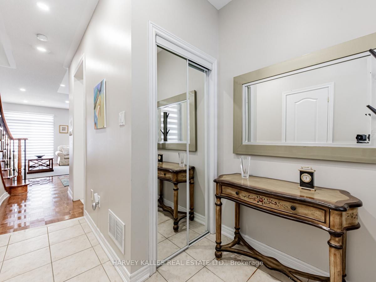 Photo 2 of 3 Zola Gate, Vaughan, Patterson — HOMEH