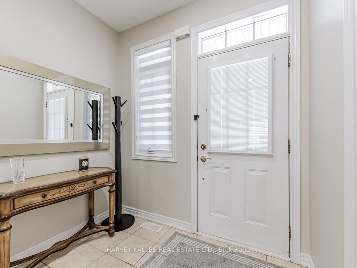 Photo 11 of 3 Zola Gate, Vaughan, Patterson — HOMEH
