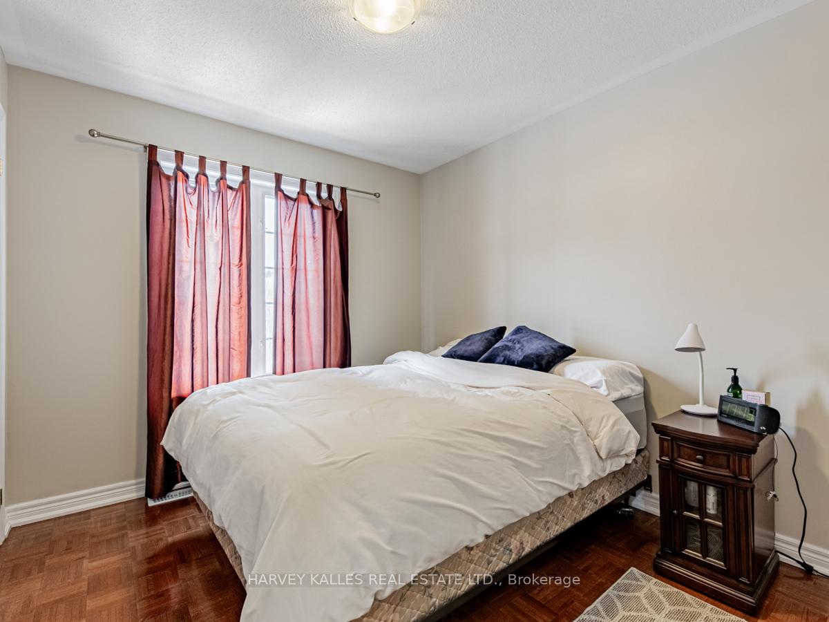 Photo 23 of 3 Zola Gate, Vaughan, Patterson — HOMEH