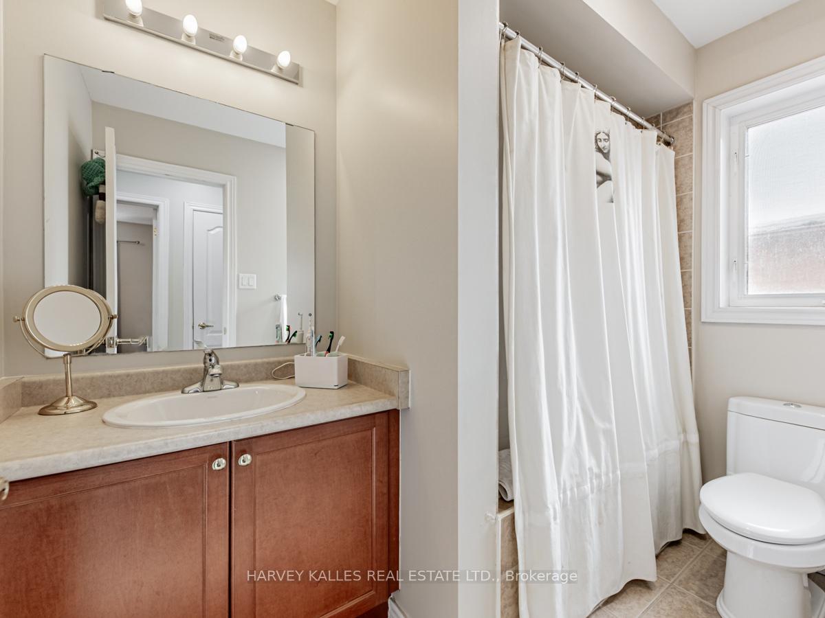 Photo 21 of 3 Zola Gate, Vaughan, Patterson — HOMEH