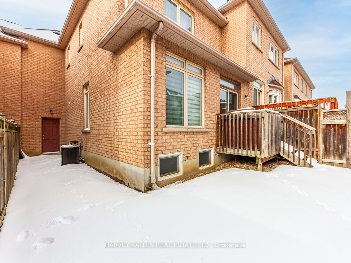 Photo 24 of 3 Zola Gate, Vaughan, Patterson — HOMEH