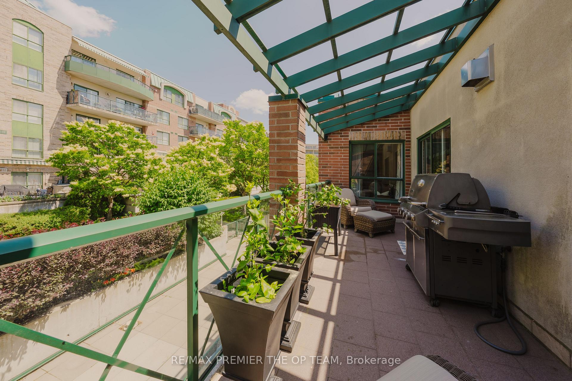 Photo 33 of Unit 321, 121 Woodbridge Avenue, Vaughan, West Woodbridge — HOMEH