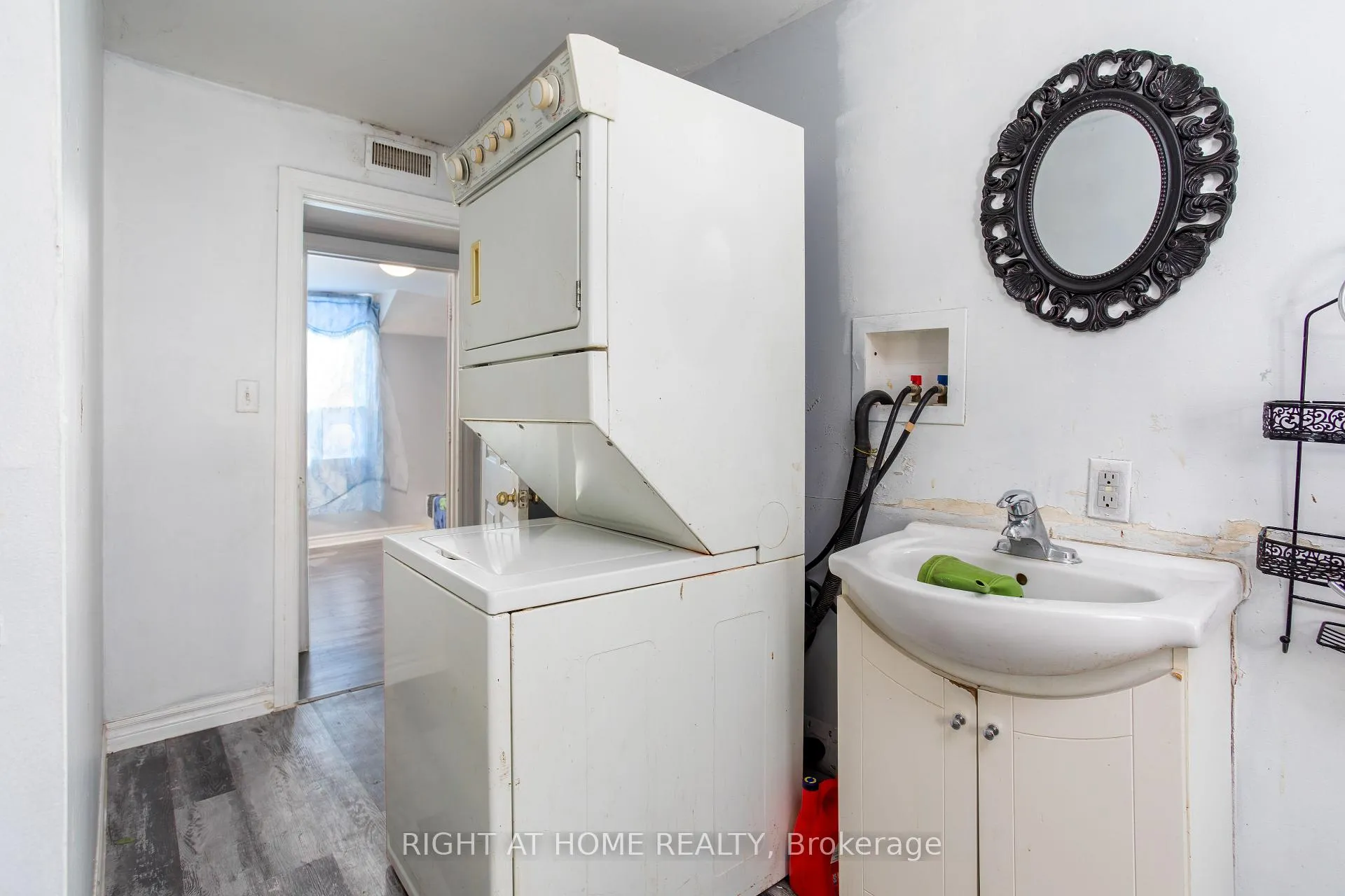 Photo 11 of 175-177 Wilson Street, Hamilton, Beasley — HOMEH