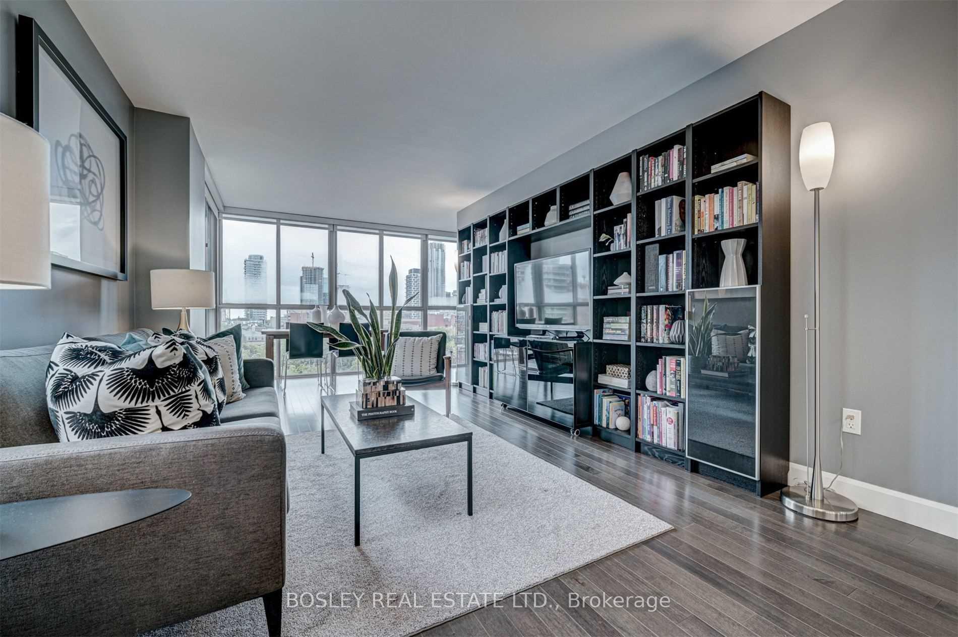 Photo 1 of Unit 802, 95 Lombard Street, Toronto, Church-Yonge Corridor — HOMEH