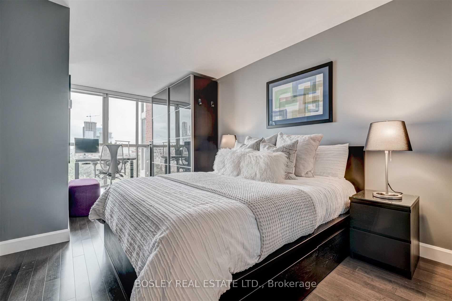 Photo 10 of Unit 802, 95 Lombard Street, Toronto, Church-Yonge Corridor — HOMEH