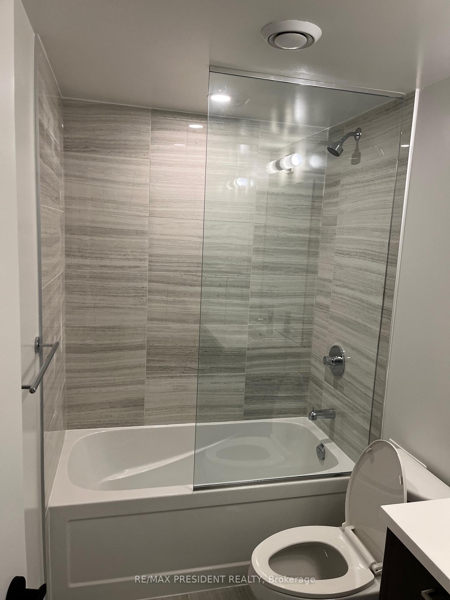 Photo 11 of Unit 2308, 195 commerce Street, Vaughan, Vaughan Corporate Centre — HOMEH