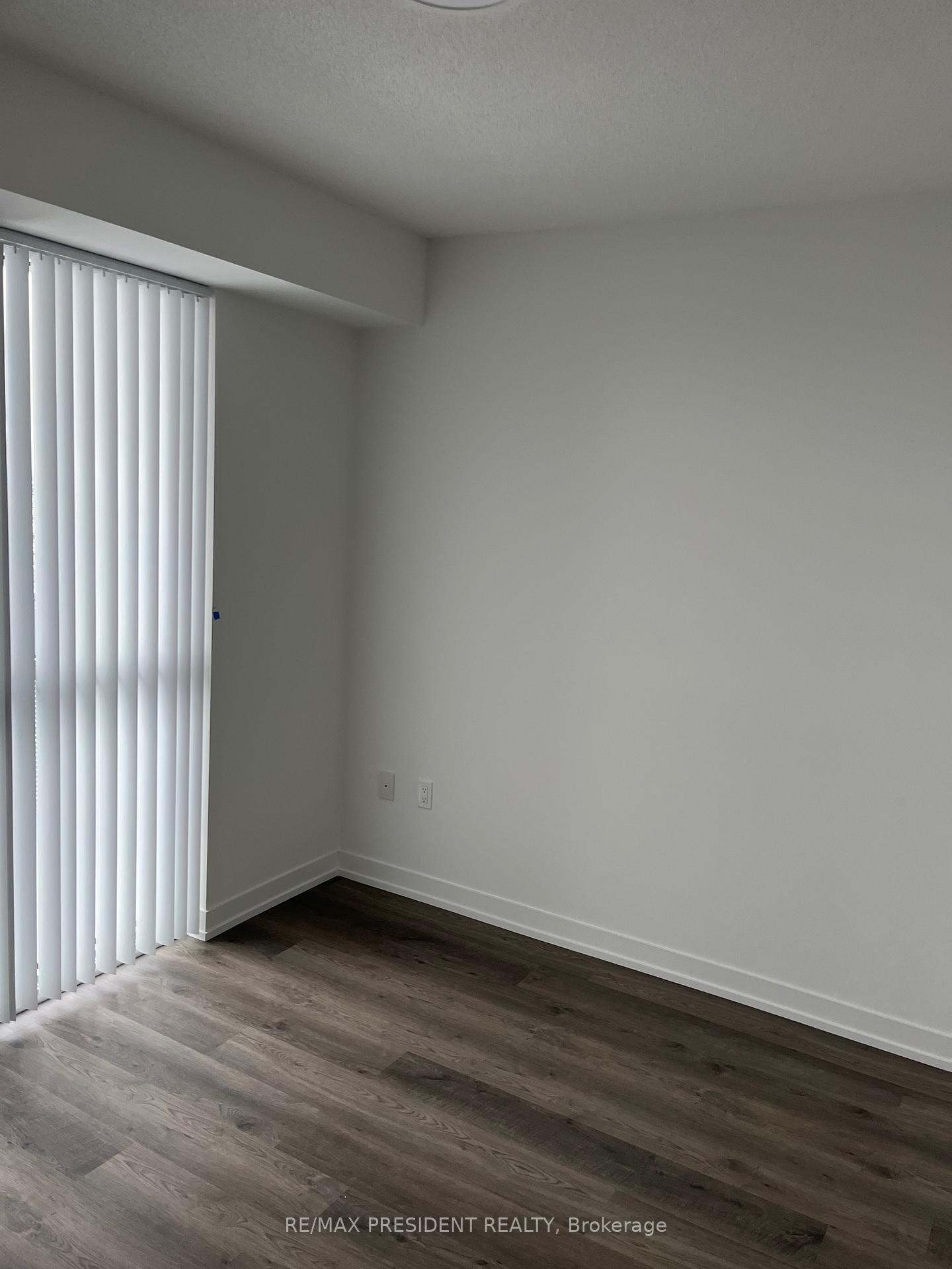 Photo 2 of Unit 2308, 195 commerce Street, Vaughan, Vaughan Corporate Centre — HOMEH