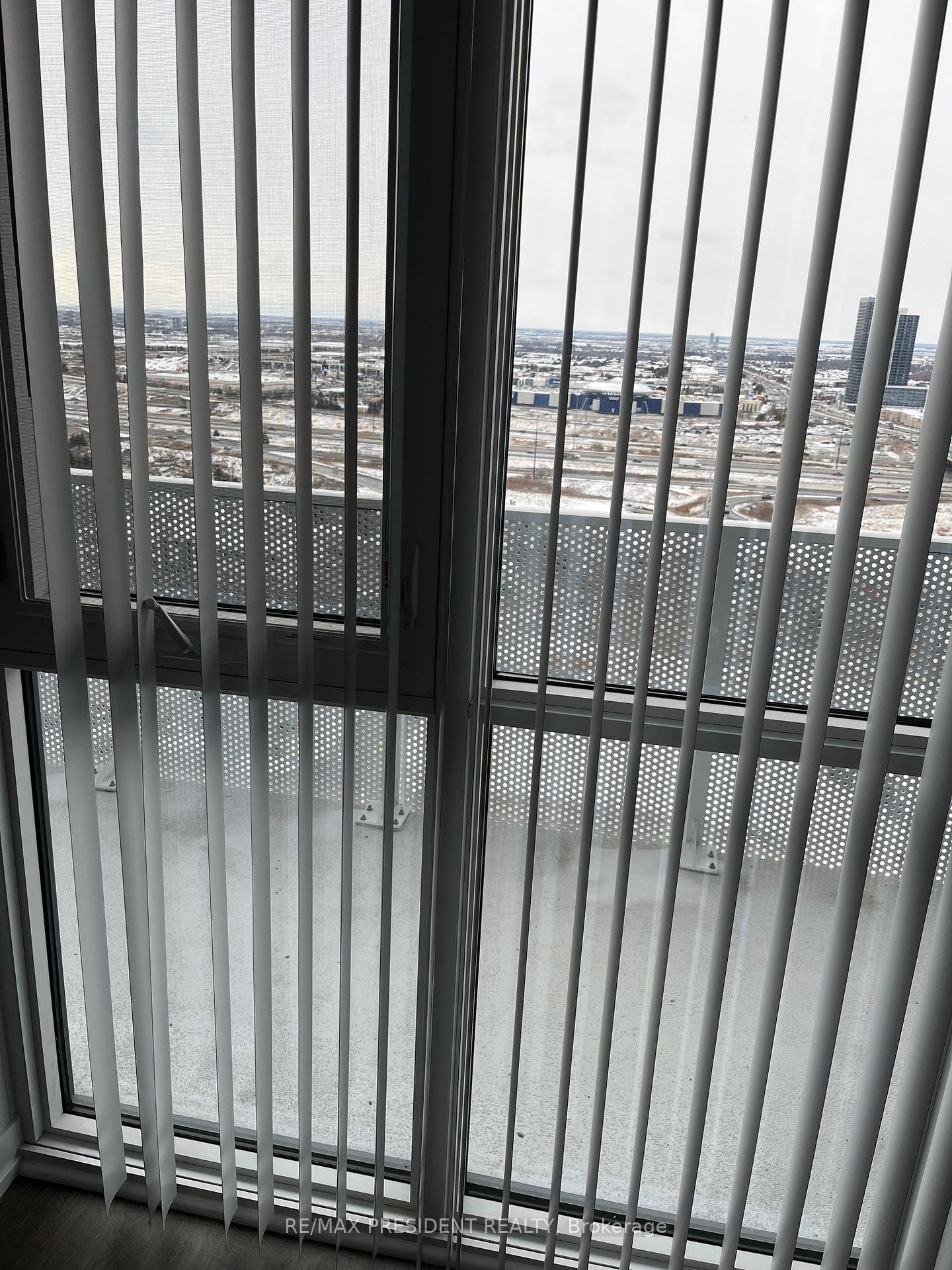 Photo 16 of Unit 2308, 195 commerce Street, Vaughan, Vaughan Corporate Centre — HOMEH