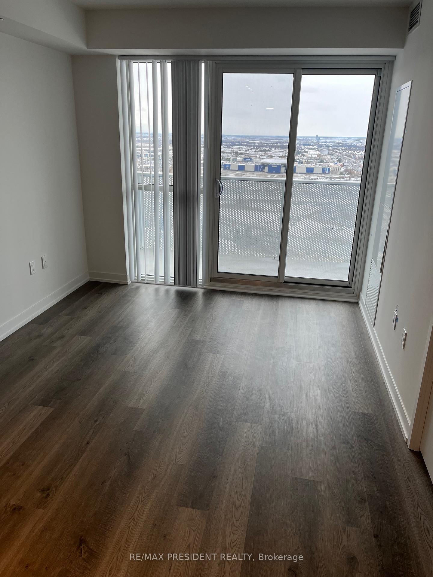 Photo 14 of Unit 2308, 195 commerce Street, Vaughan, Vaughan Corporate Centre — HOMEH