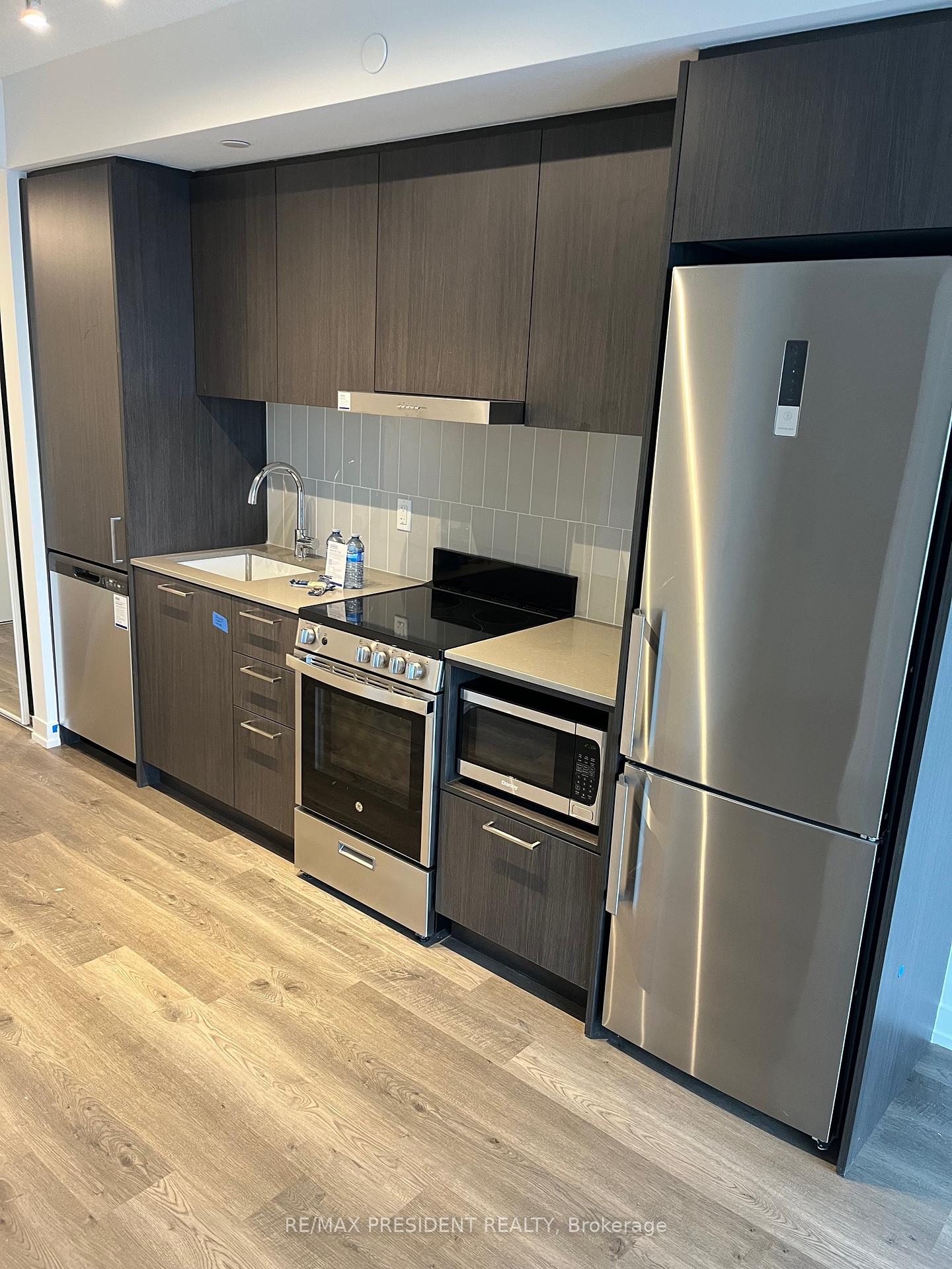 Photo 10 of Unit 2308, 195 commerce Street, Vaughan, Vaughan Corporate Centre — HOMEH