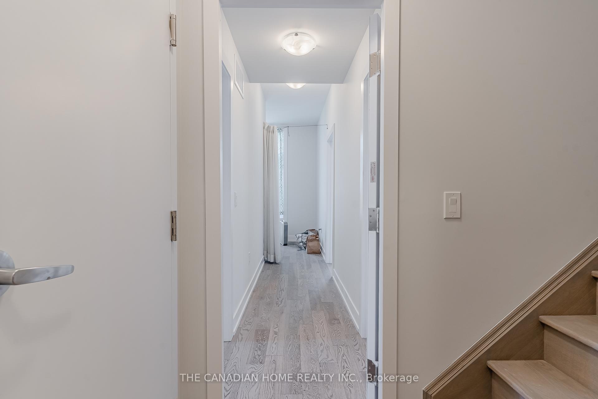 Photo 5 of Unit 216, 9560 Islington Avenue, Vaughan, Sonoma Heights — HOMEH