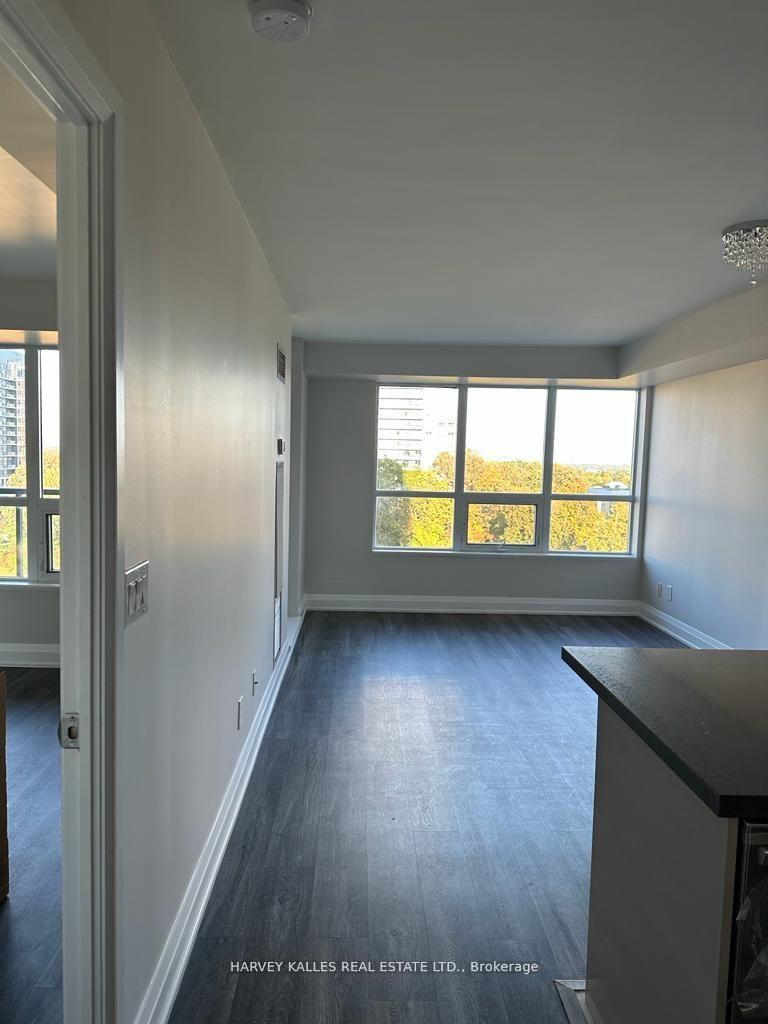 Photo 2 of Unit 704, 20 North Park Road, Vaughan, Beverley Glen — HOMEH