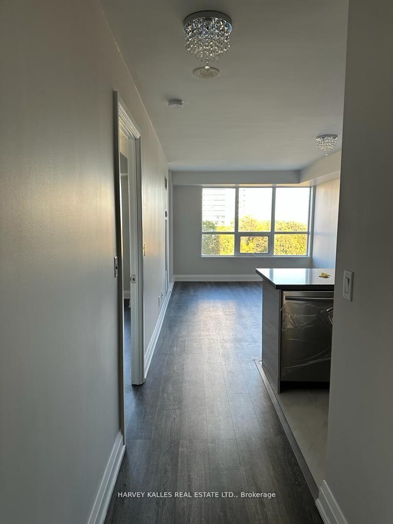 Photo 6 of Unit 704, 20 North Park Road, Vaughan, Beverley Glen — HOMEH