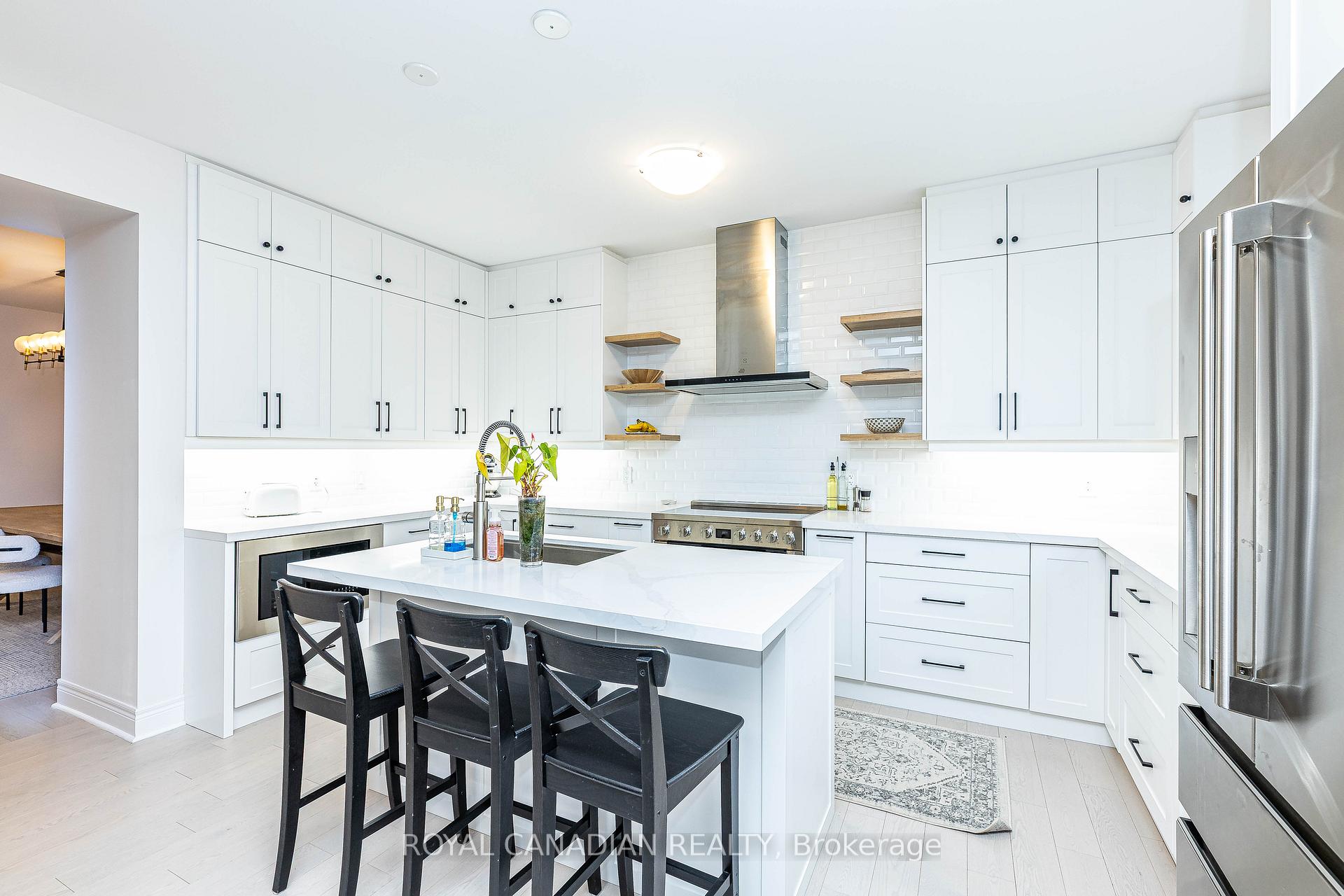 Photo 18 of 111 Jinnah Avenue, Markham, Middlefield — HOMEH