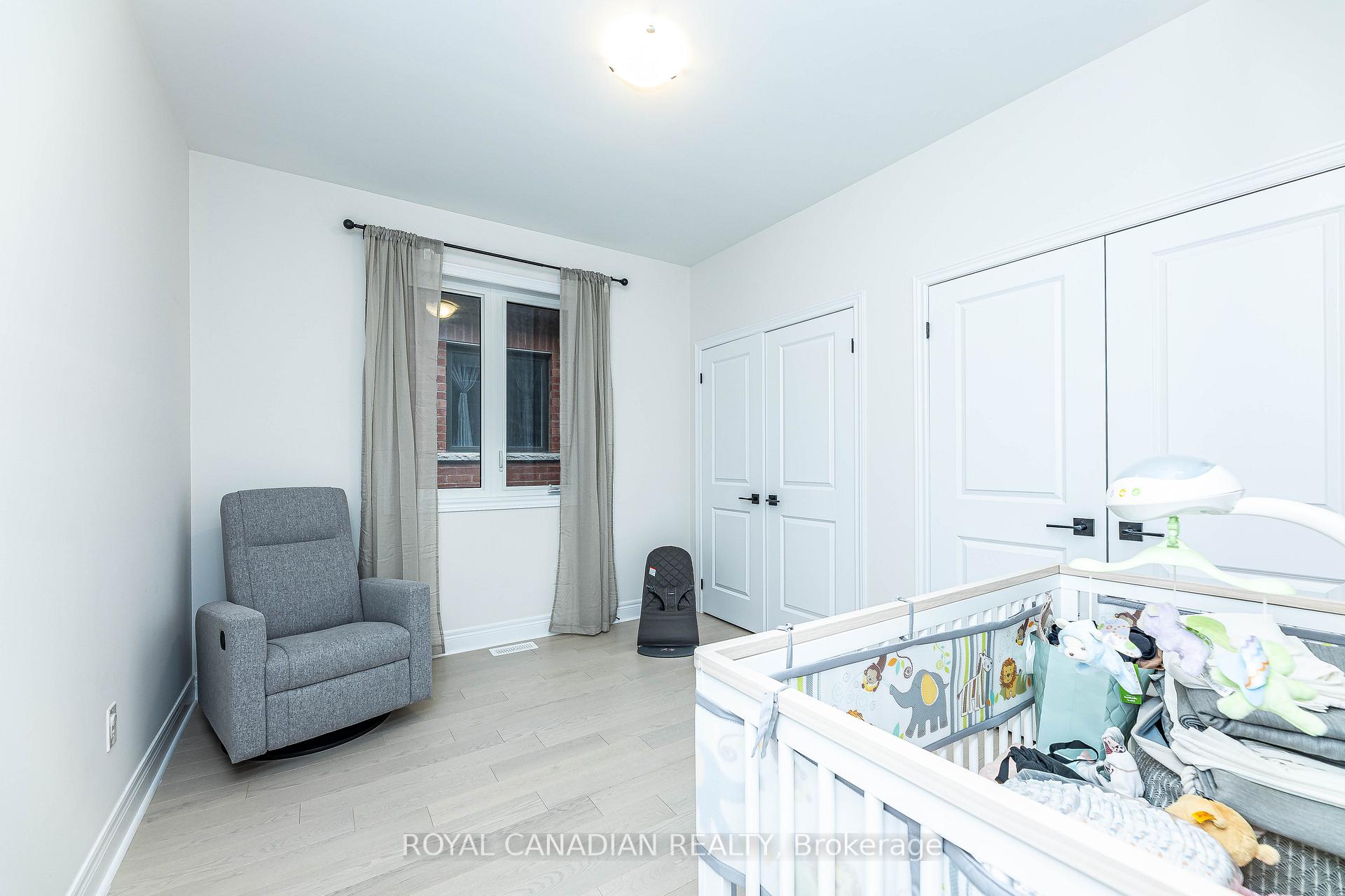 Photo 30 of 111 Jinnah Avenue, Markham, Middlefield — HOMEH