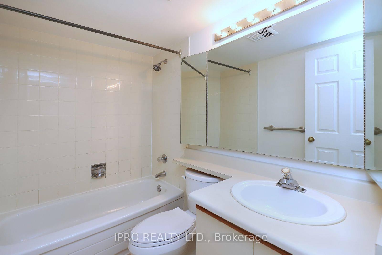 Photo 4 of Unit 203, 20 Cherrytree Drive, Brampton, Fletcher's Creek South — HOMEH