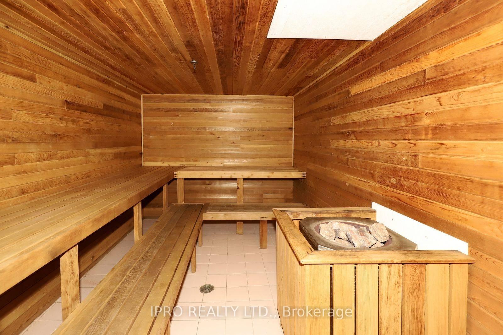 Photo 5 of Unit 203, 20 Cherrytree Drive, Brampton, Fletcher's Creek South — HOMEH