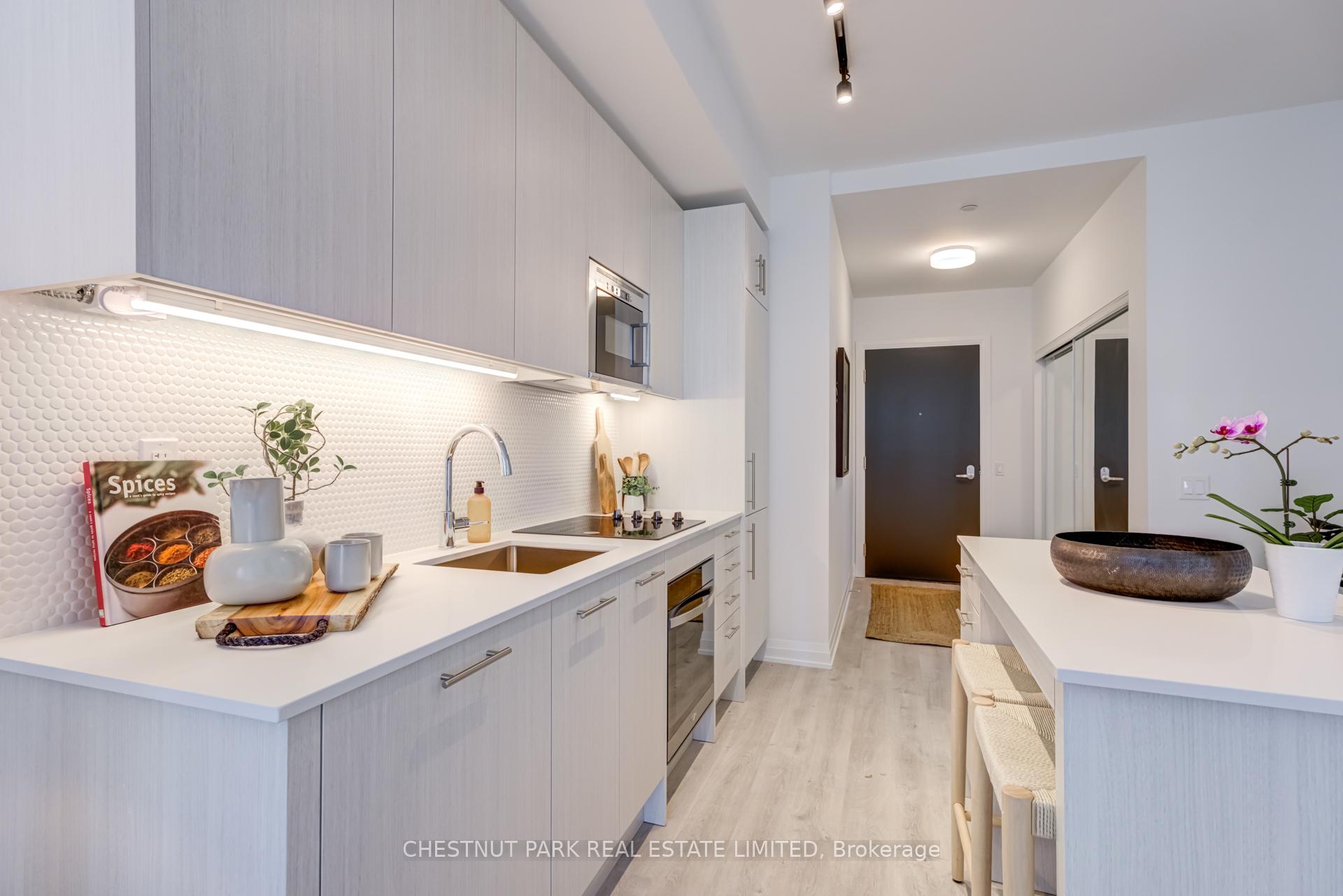 Photo 8 of Unit 708, 286 Main Street E, Toronto, East End-Danforth — HOMEH