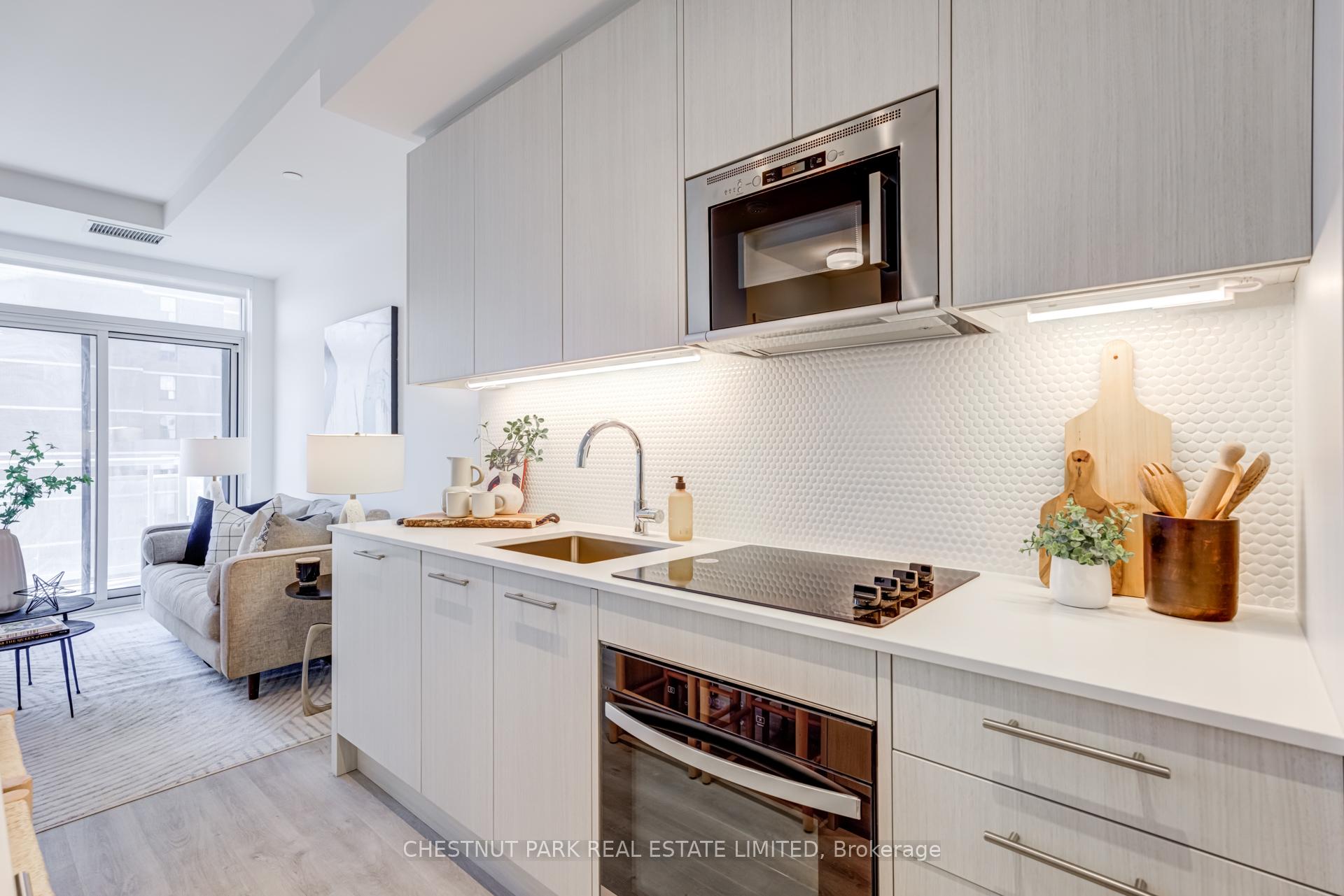 Photo 17 of Unit 708, 286 Main Street E, Toronto, East End-Danforth — HOMEH