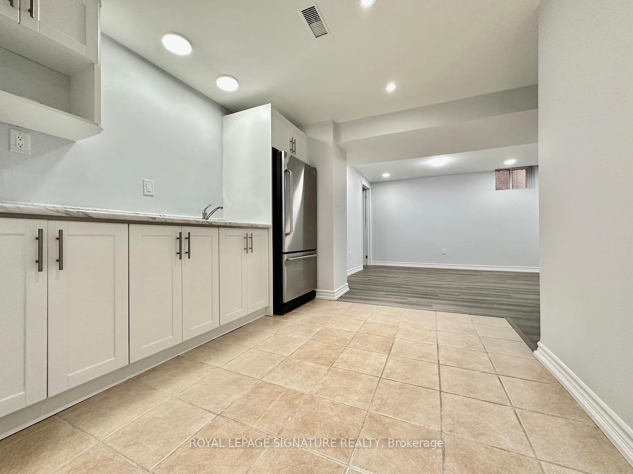 Photo 5 of Unit Bsmt, 31 Meekings Drive, Ajax, Central West — HOMEH