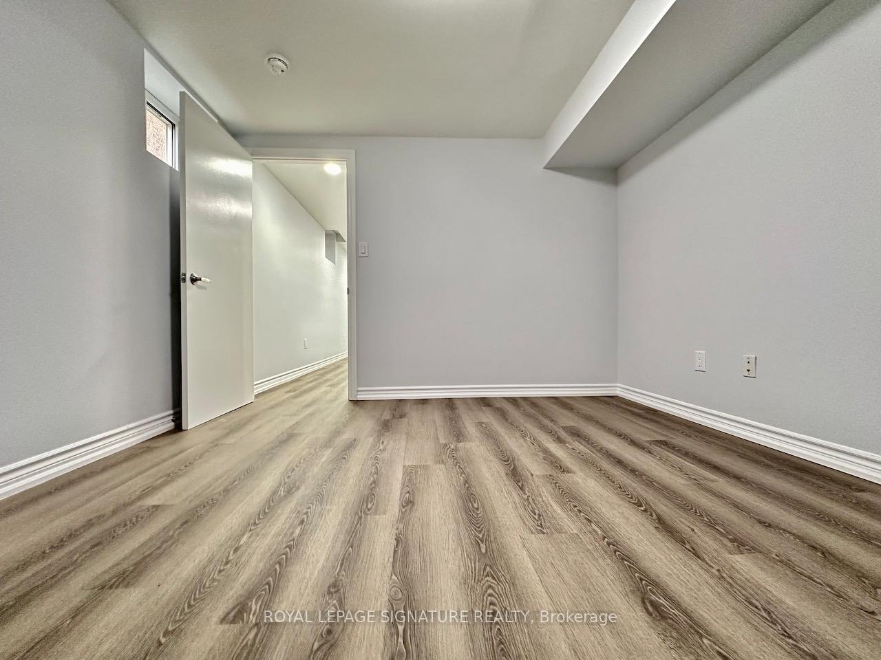 Photo 2 of Unit Bsmt, 31 Meekings Drive, Ajax, Central West — HOMEH