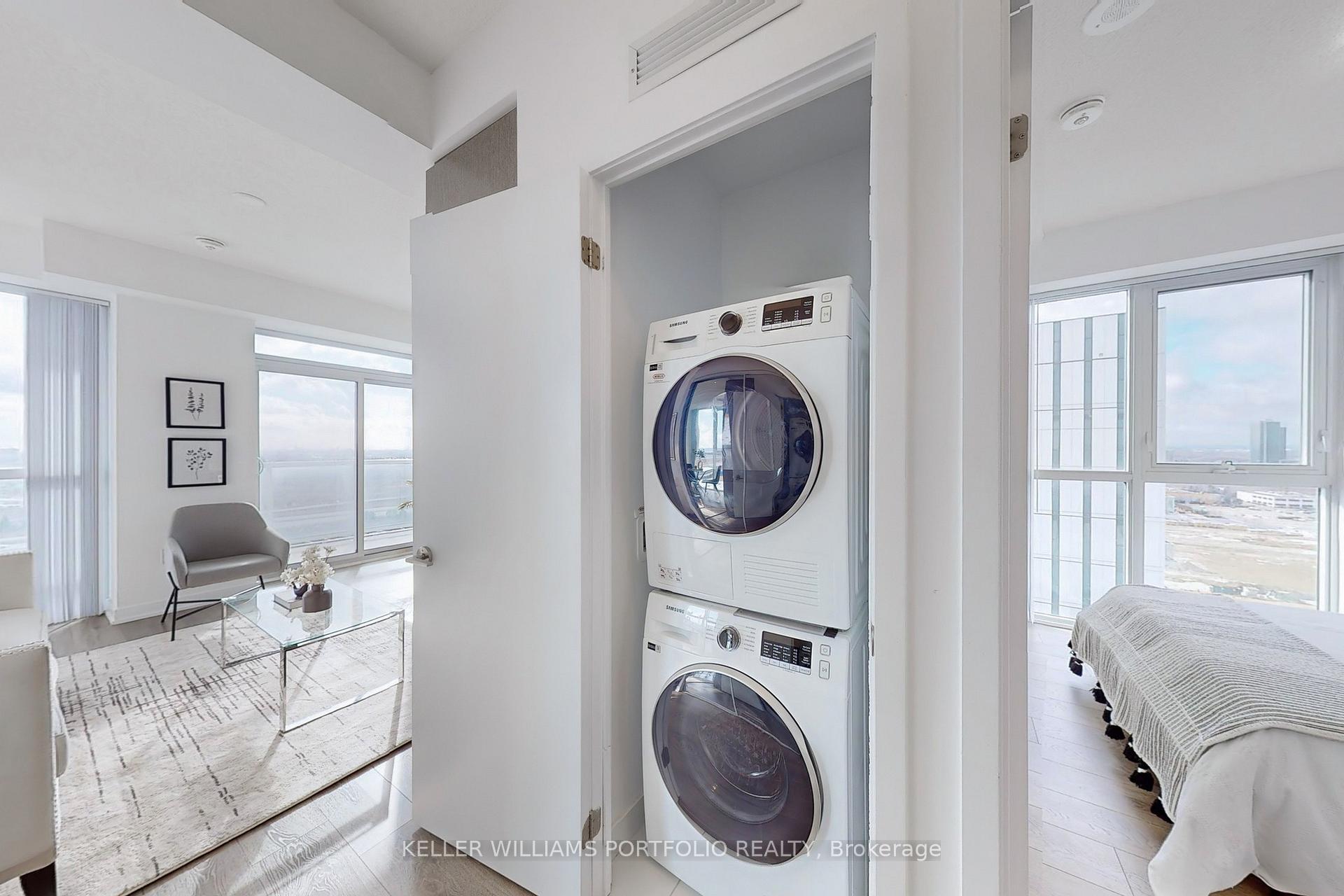 Photo 20 of Unit 1802, 38 Honeycrisp Crescent, Vaughan, Vaughan Corporate Centre — HOMEH