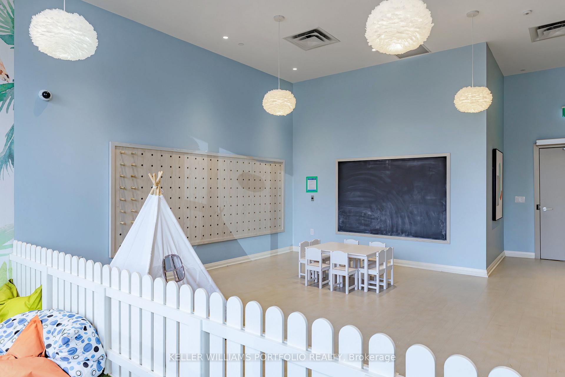 Photo 36 of Unit 1802, 38 Honeycrisp Crescent, Vaughan, Vaughan Corporate Centre — HOMEH